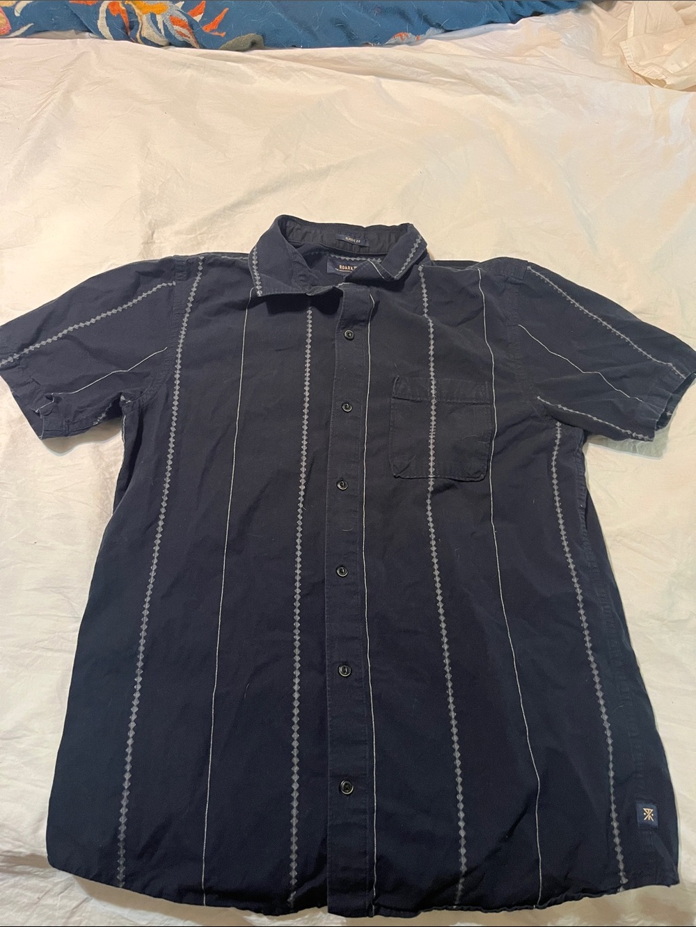 Roark Navy Short-Sleeve Button-Down Shirt with Vertical Stitch Stripes